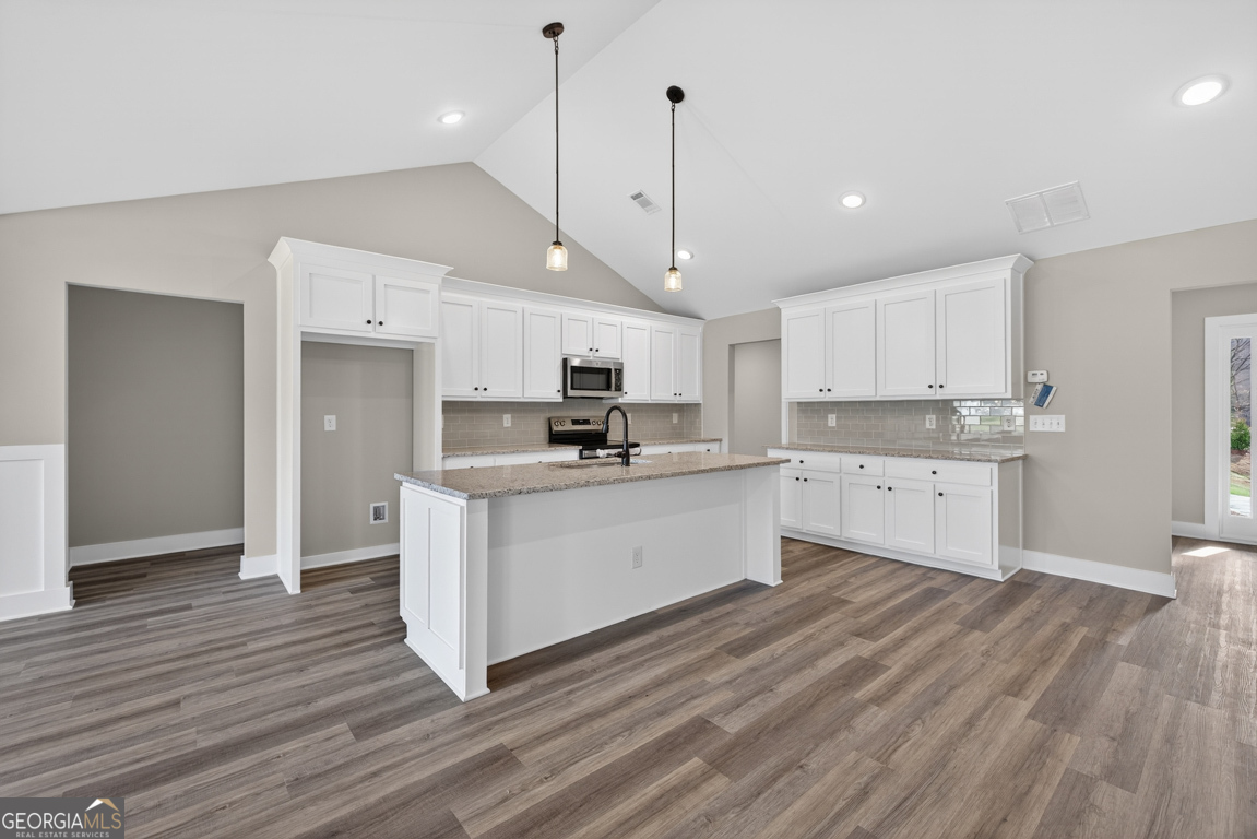 203 Nativity Cove Winder GA 30680