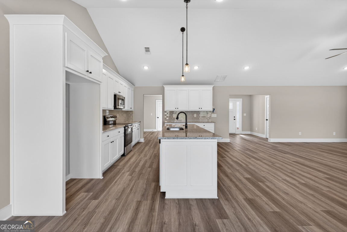 203 Nativity Cove Winder GA 30680