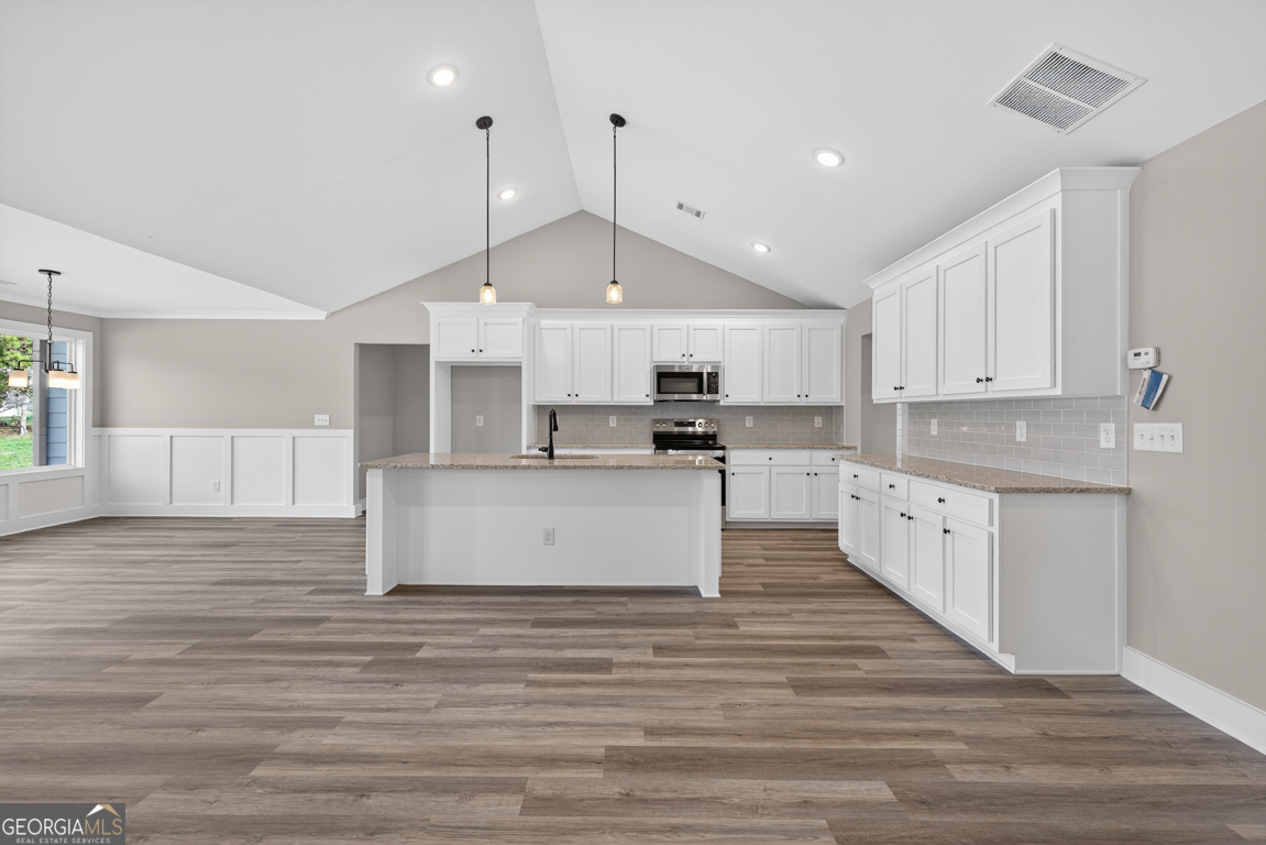 203 Nativity Cove Winder GA 30680