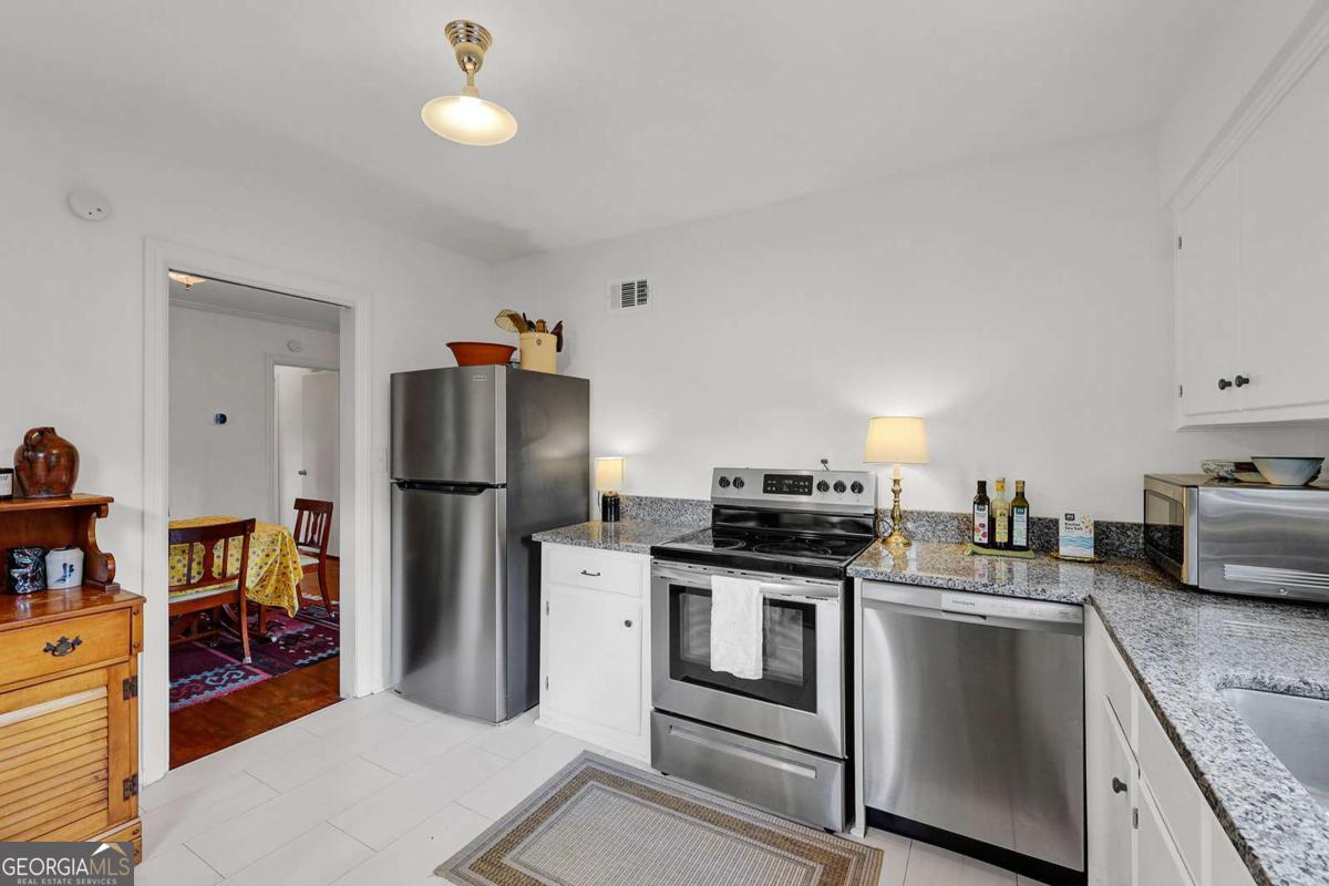 1423 E 40th Street Savannah GA 31404