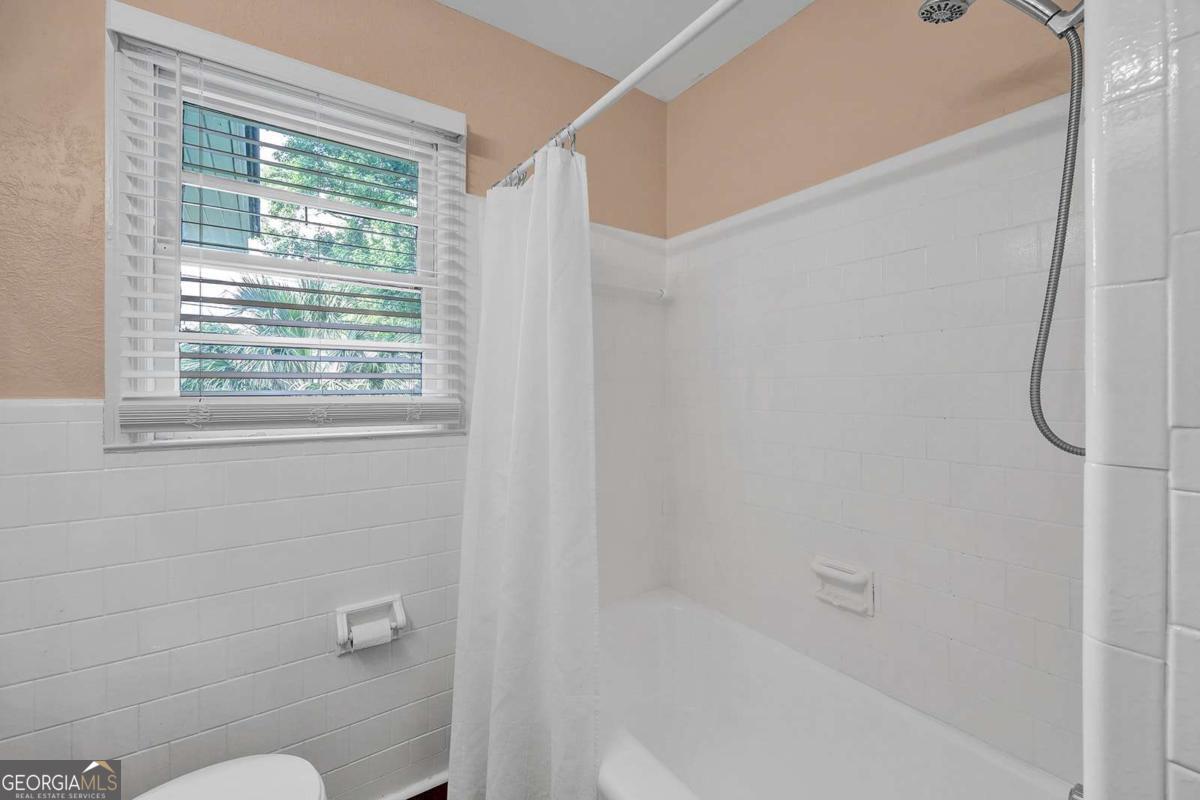 1423 E 40th Street Savannah GA 31404