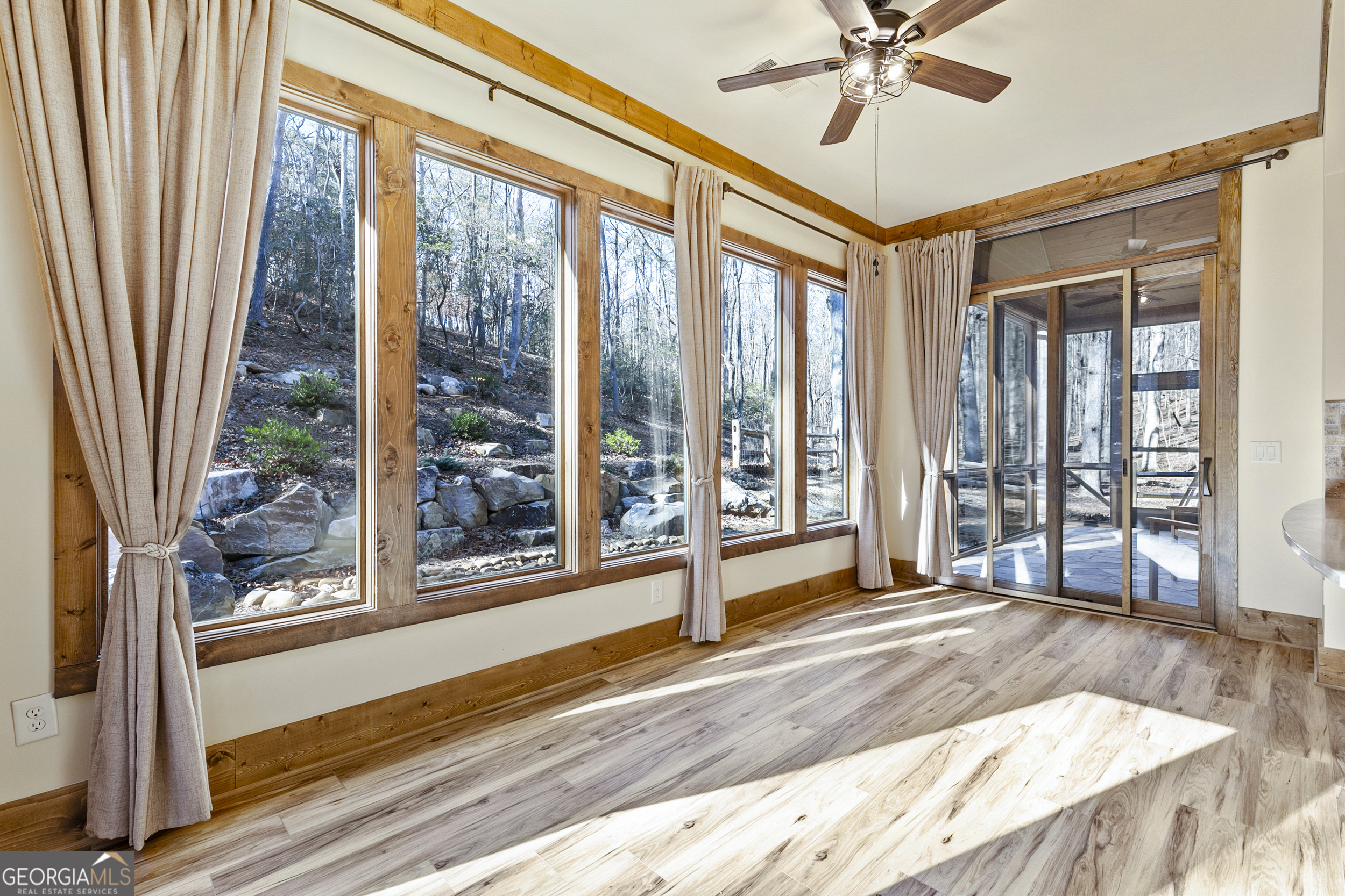 228 Sleepy Hollow Circle Jasper GA 30143