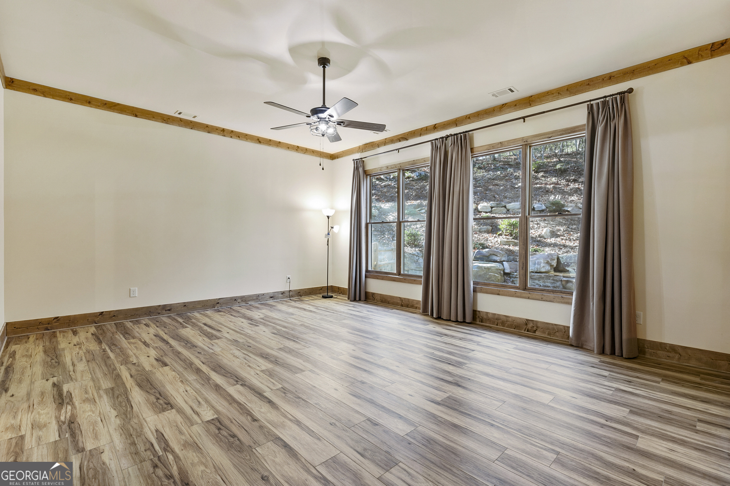 228 Sleepy Hollow Circle Jasper GA 30143