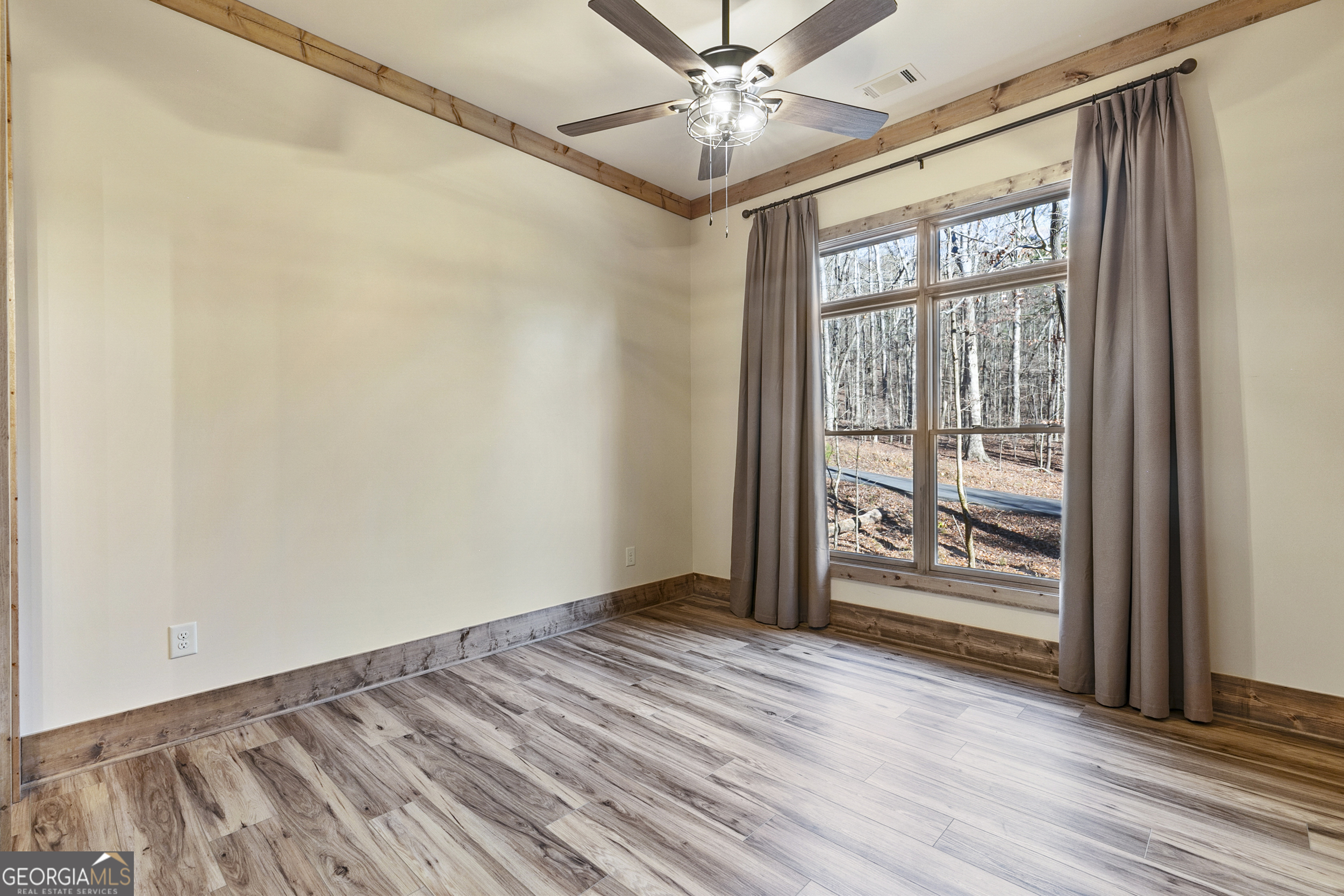 228 Sleepy Hollow Circle Jasper GA 30143