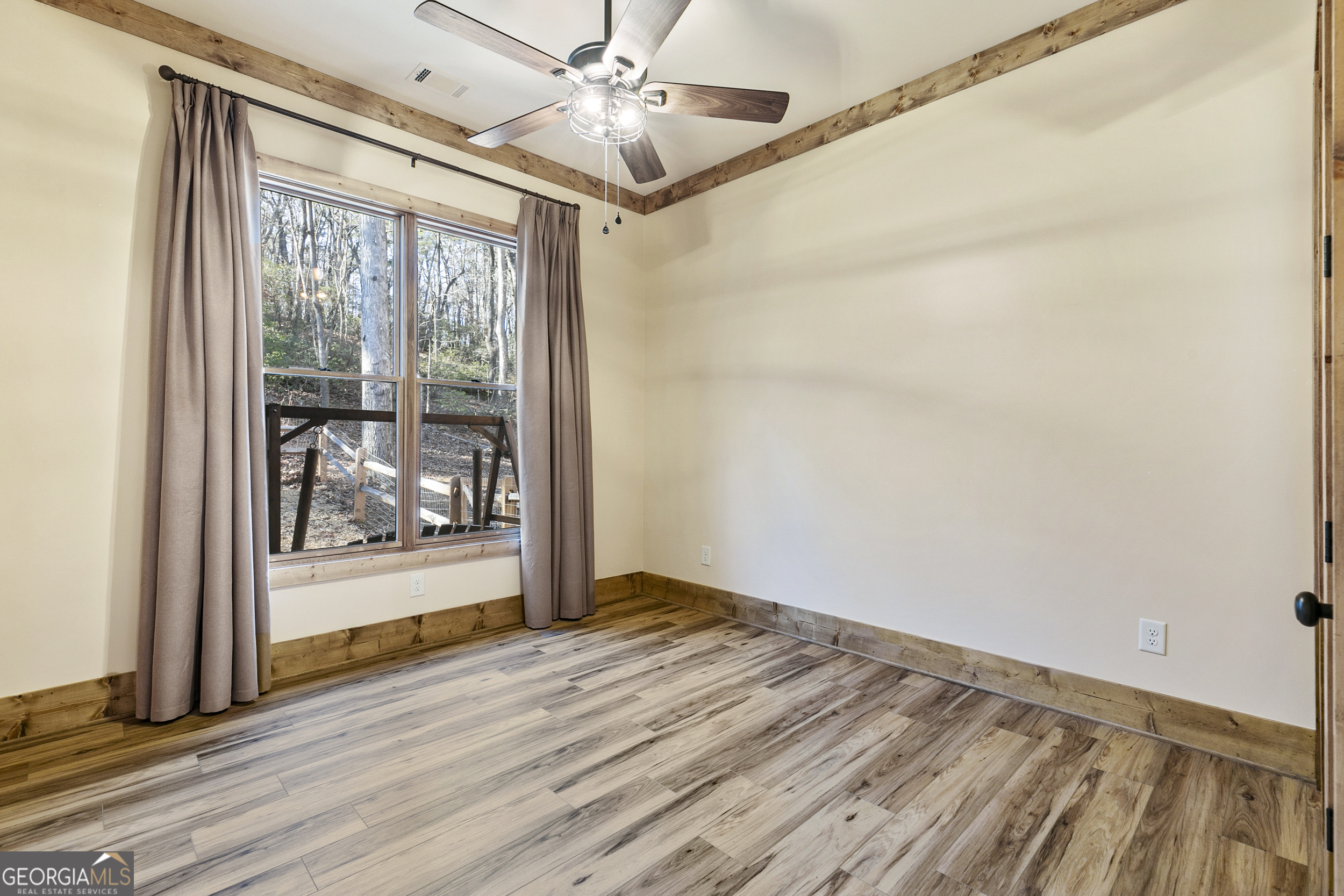 228 Sleepy Hollow Circle Jasper GA 30143
