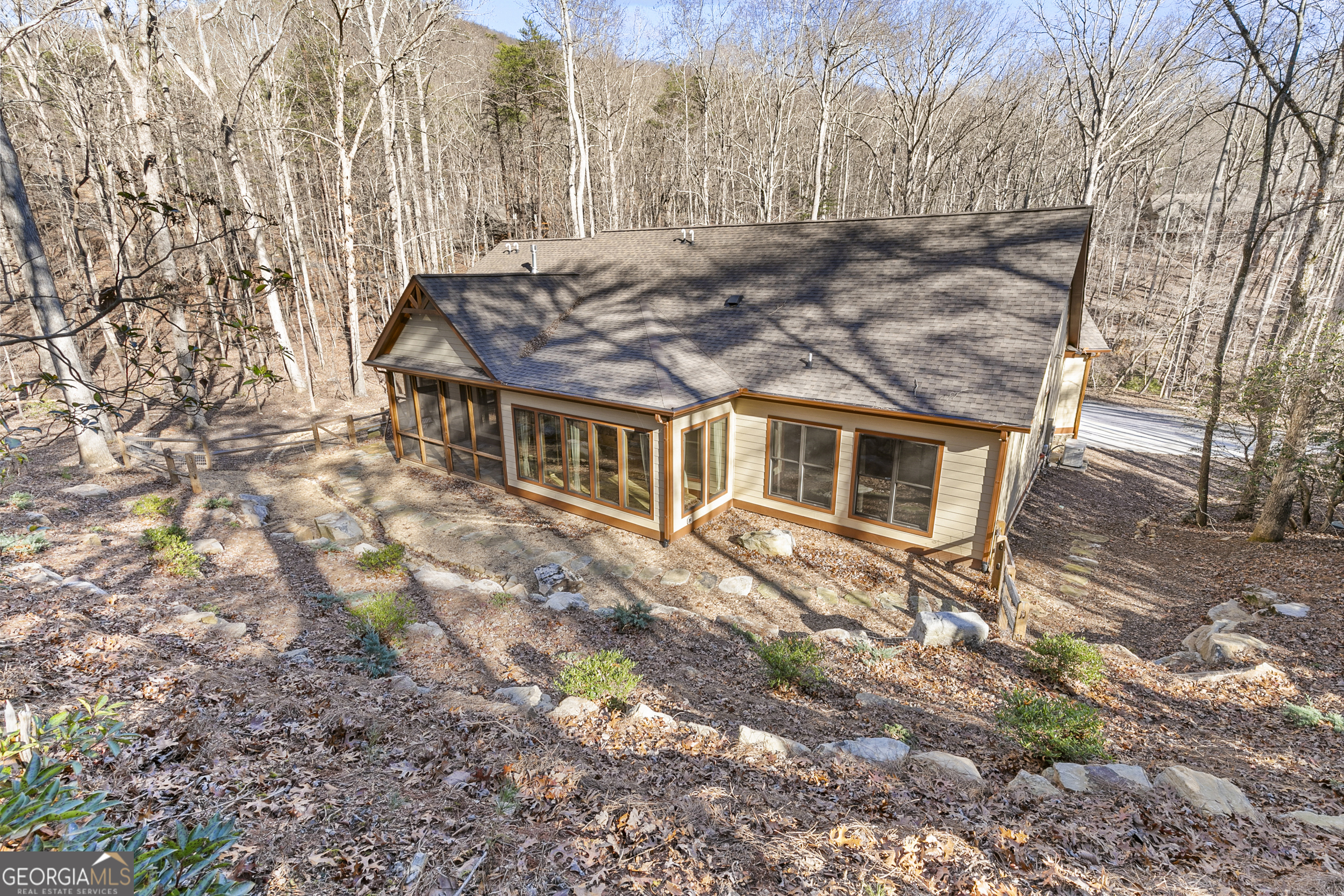 228 Sleepy Hollow Circle Jasper GA 30143