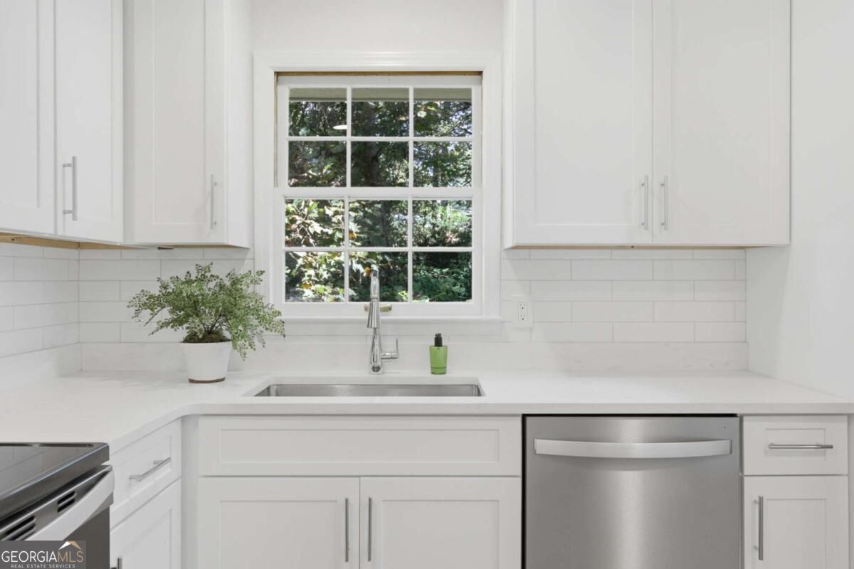 31 Huntwood Drive SE Smyrna GA 30082