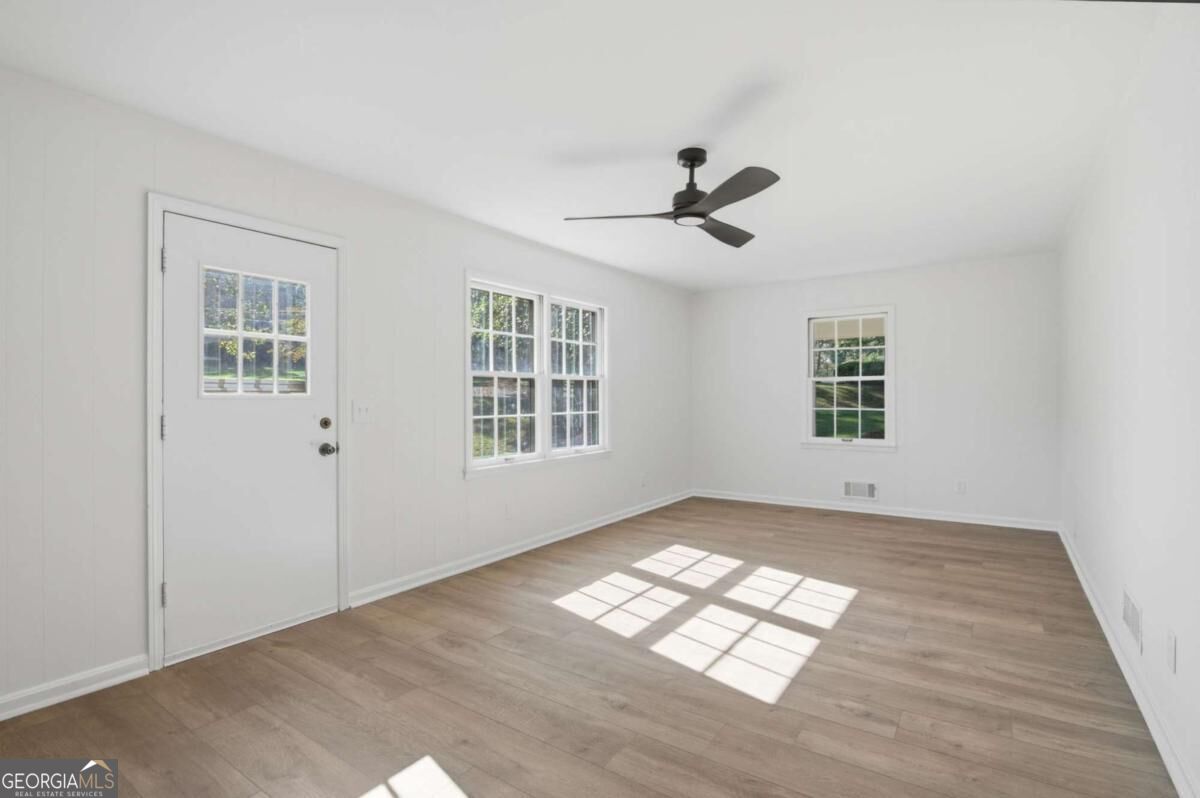 31 Huntwood Drive SE Smyrna GA 30082