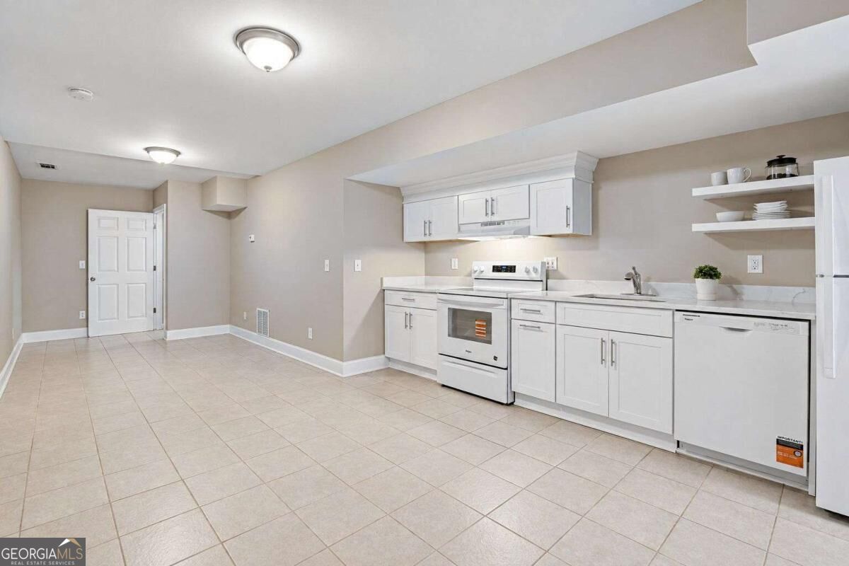 31 Huntwood Drive SE Smyrna GA 30082