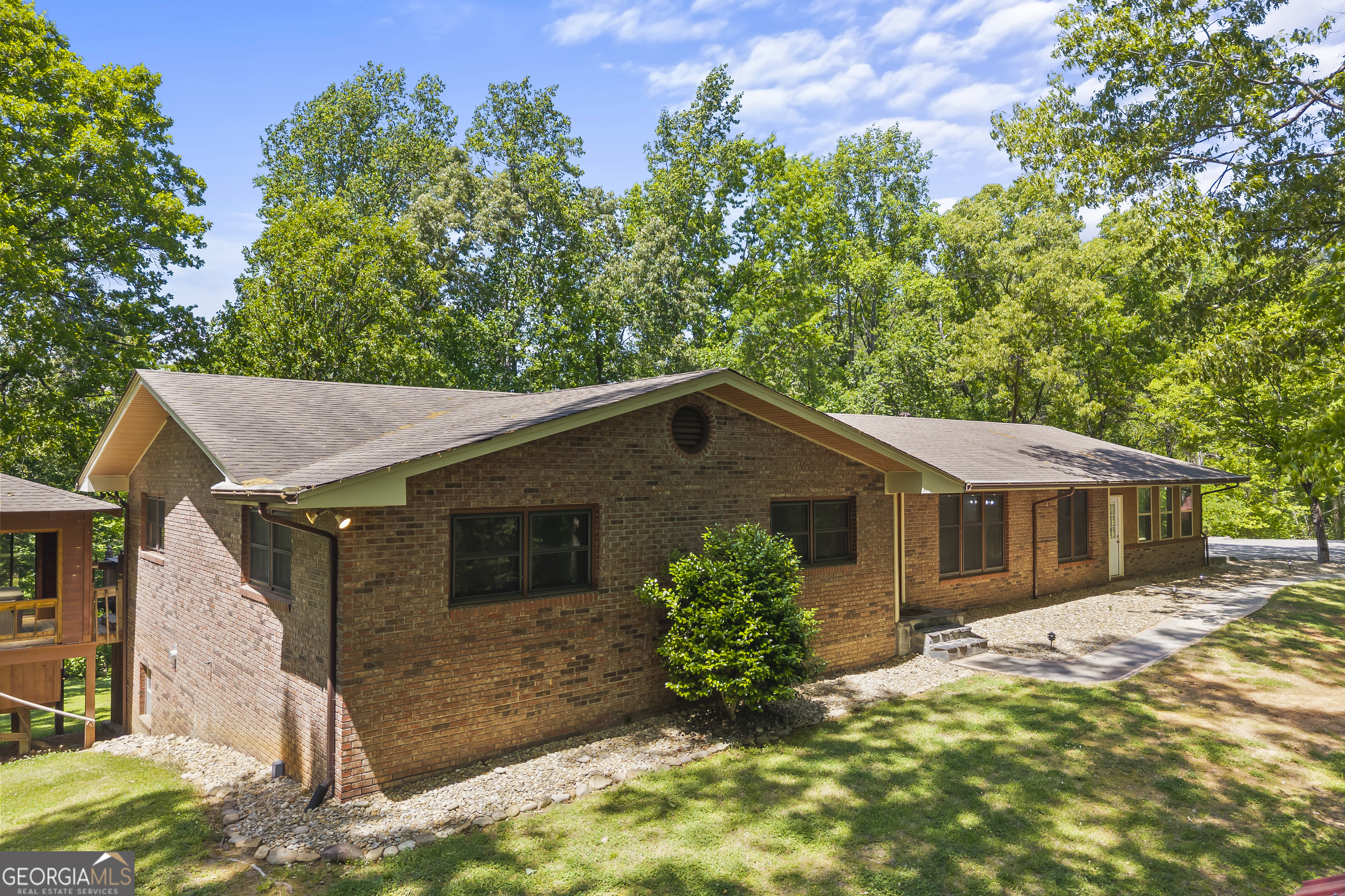 721 Scenic Drive Toccoa GA 30577