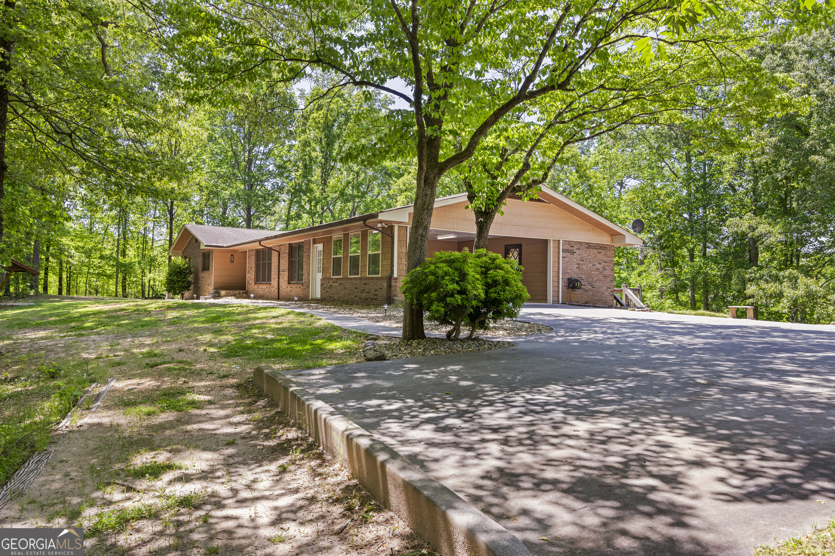 721 Scenic Drive Toccoa GA 30577