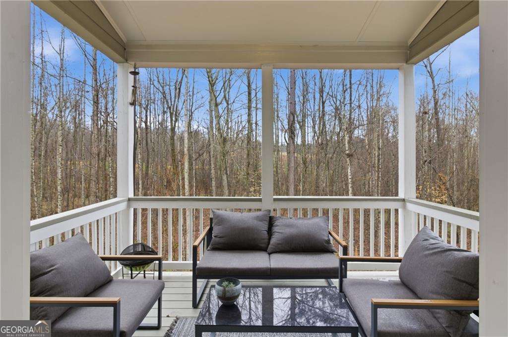 106 Creekside Bluff Way Auburn GA 30011