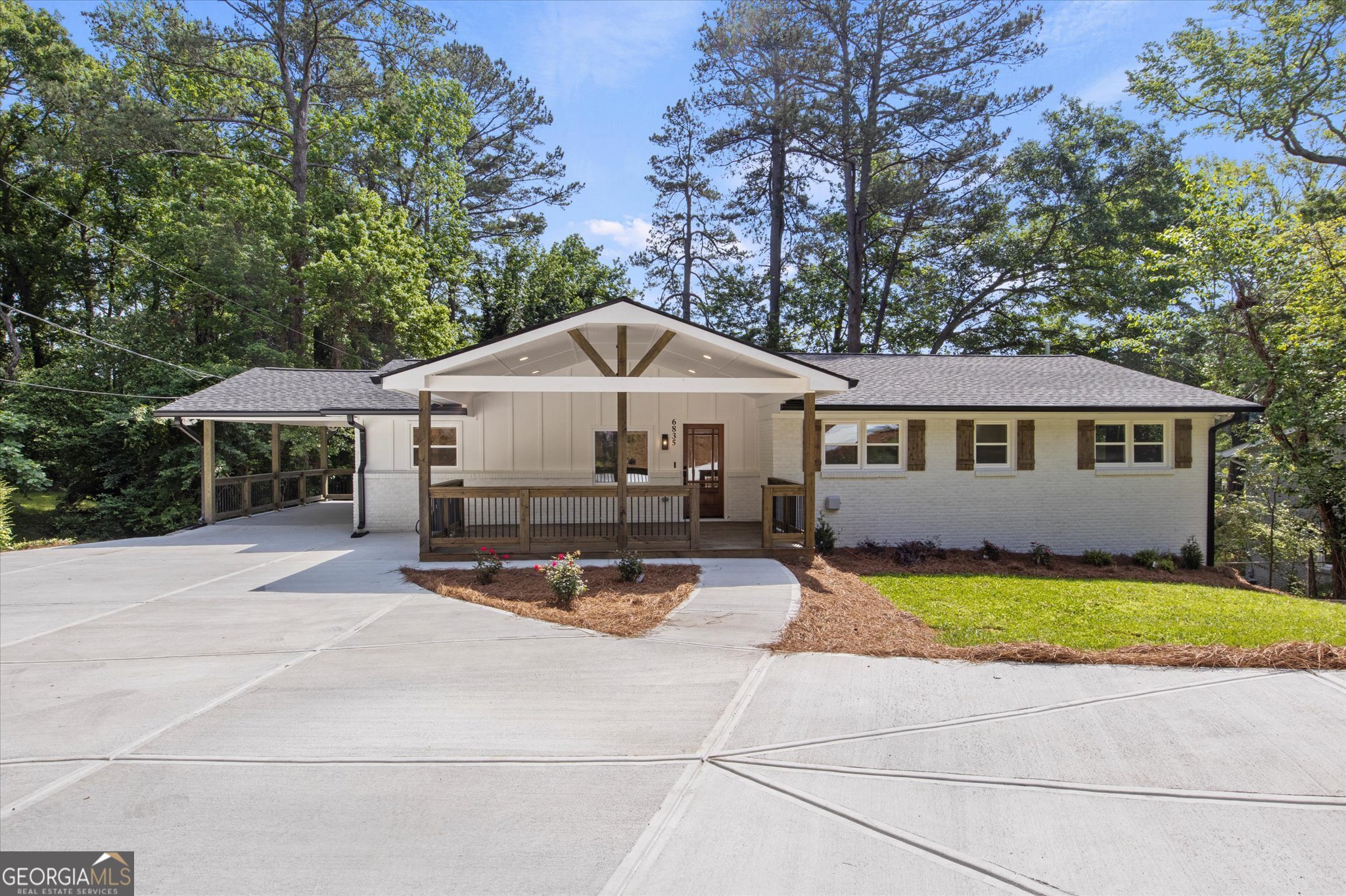 6835 Sunny Brook Lane Sandy Springs GA 30328