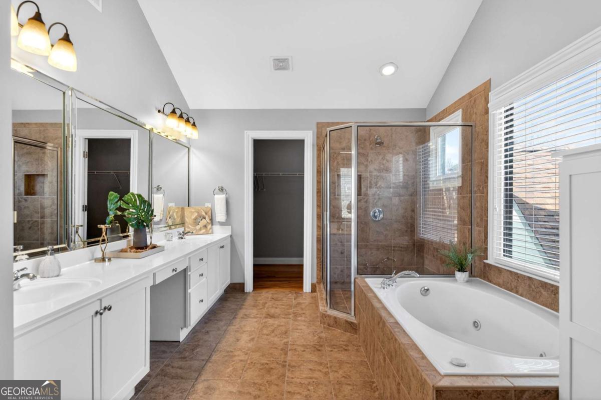 1767 Drew Drive NW Atlanta GA 30318