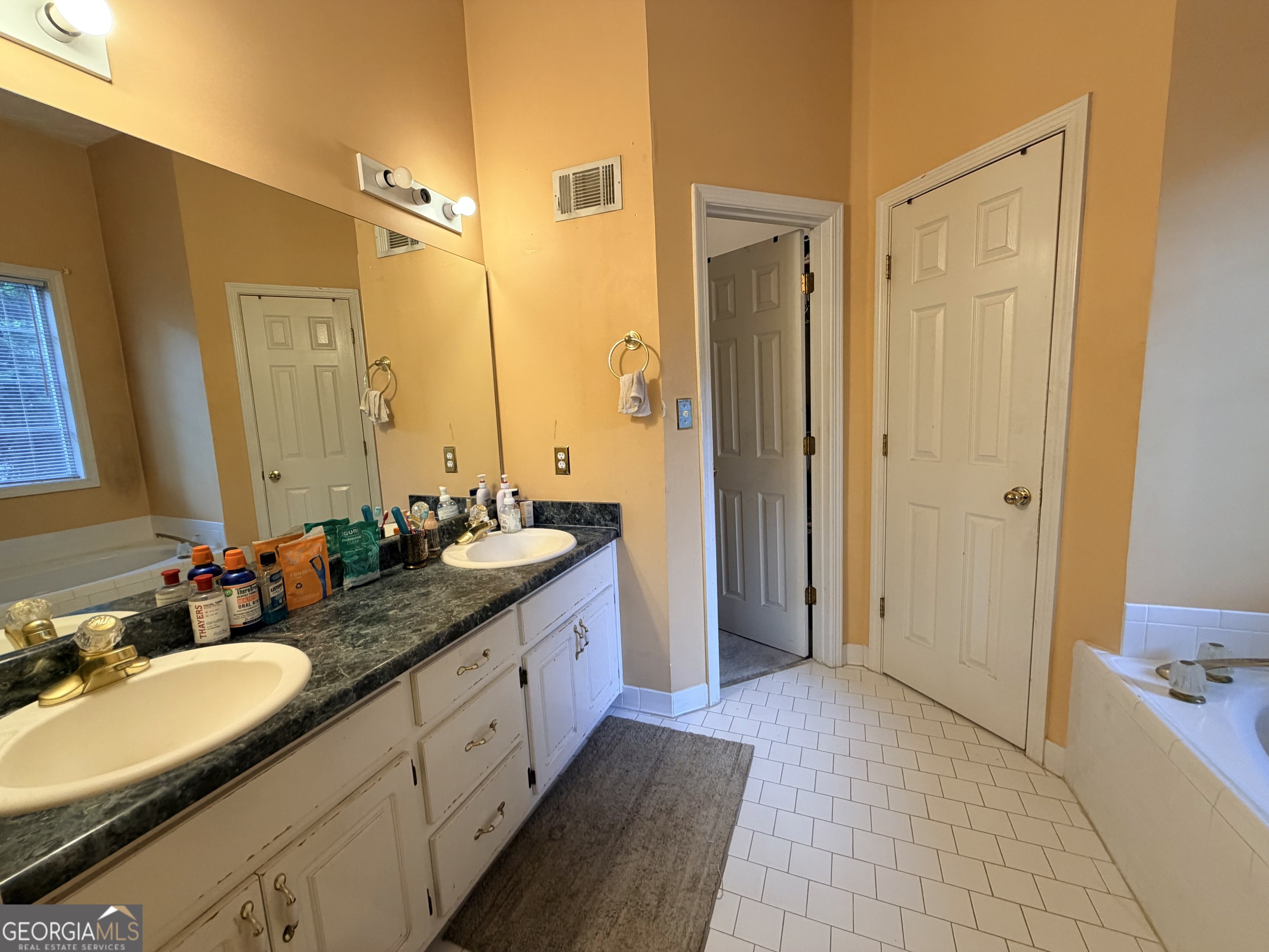 426 Pates Lake Court Hampton GA 30228
