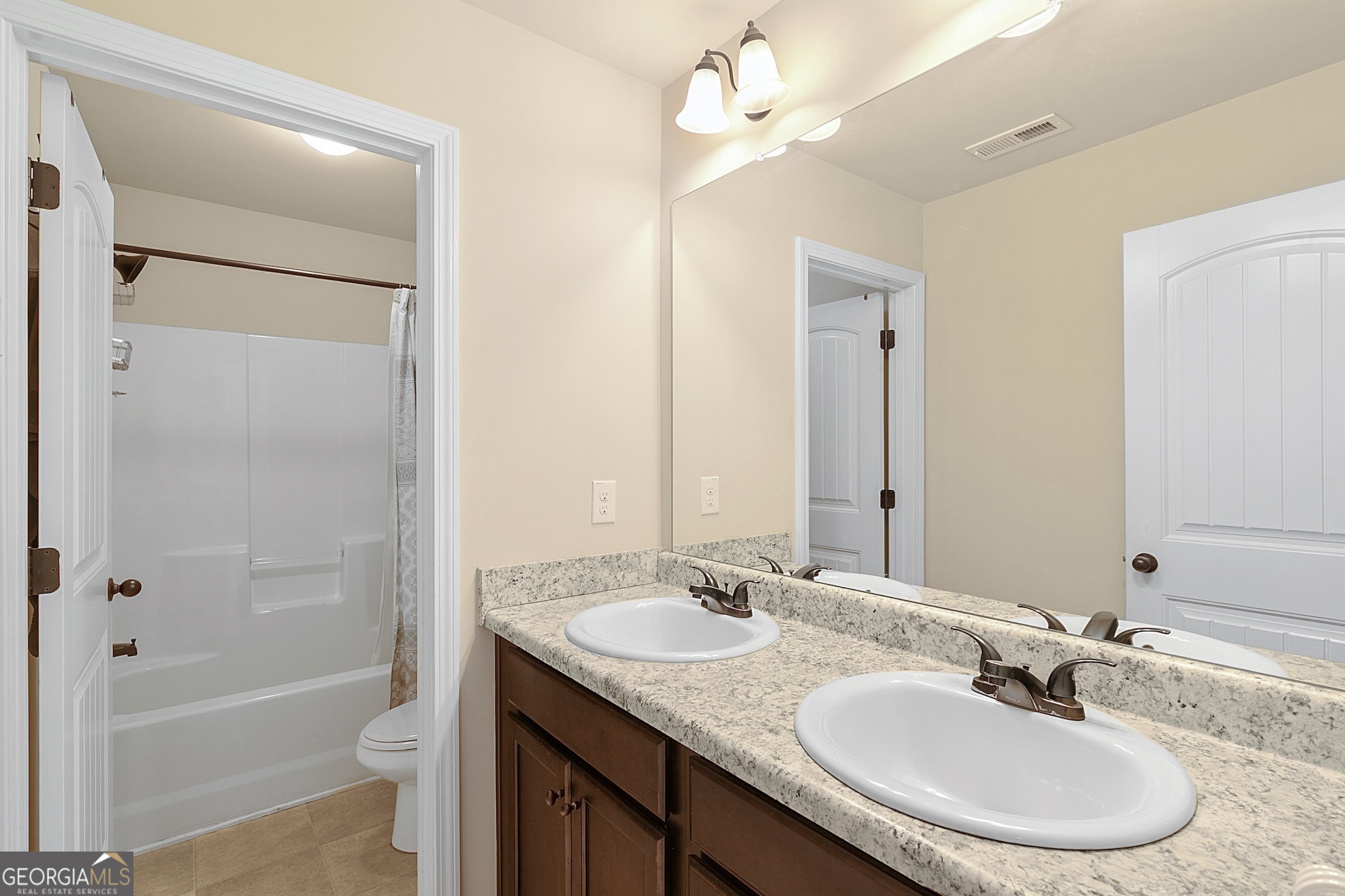 4103 Potomac Walk Court Loganville GA 30052