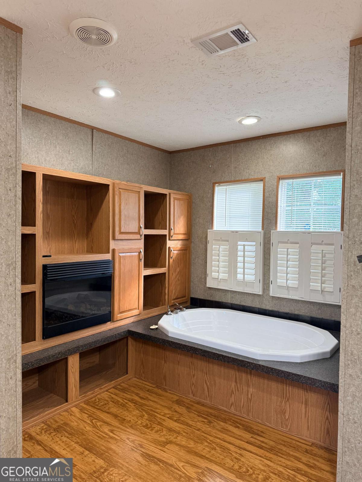 140 Crosby Street Surrency GA 31563
