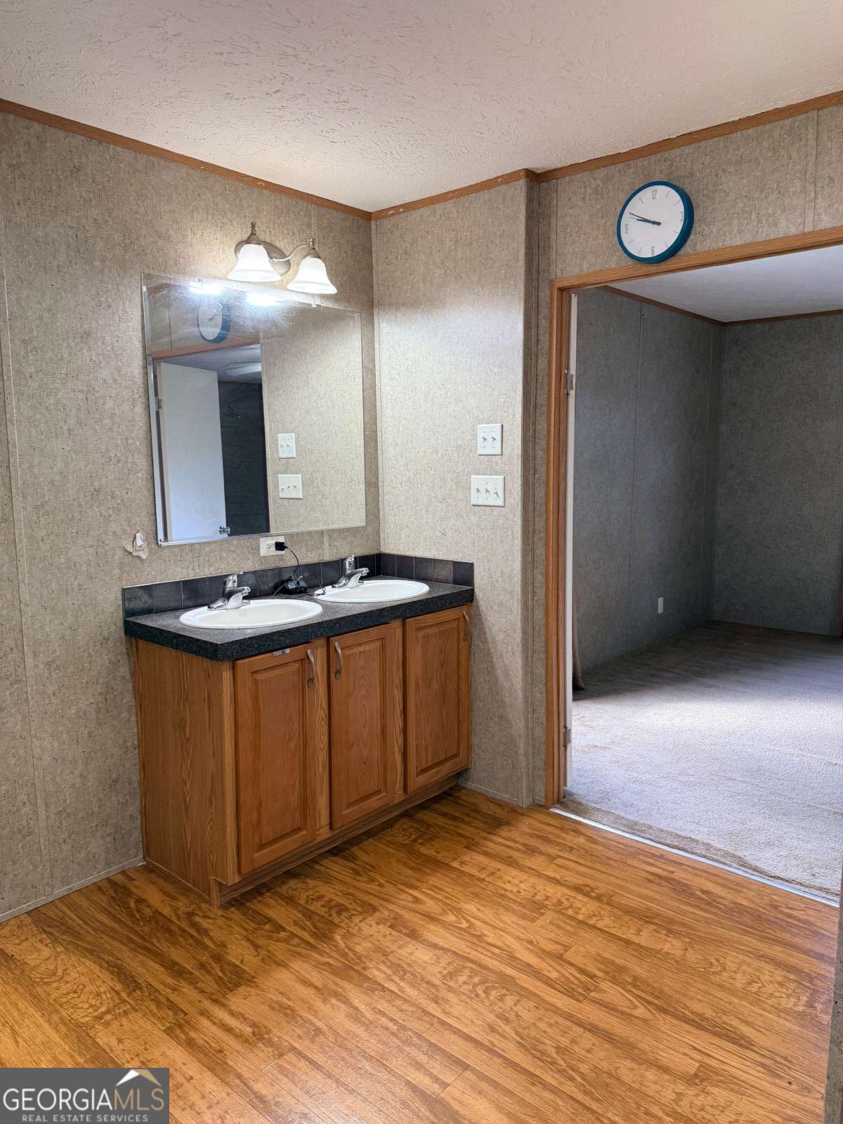140 Crosby Street Surrency GA 31563