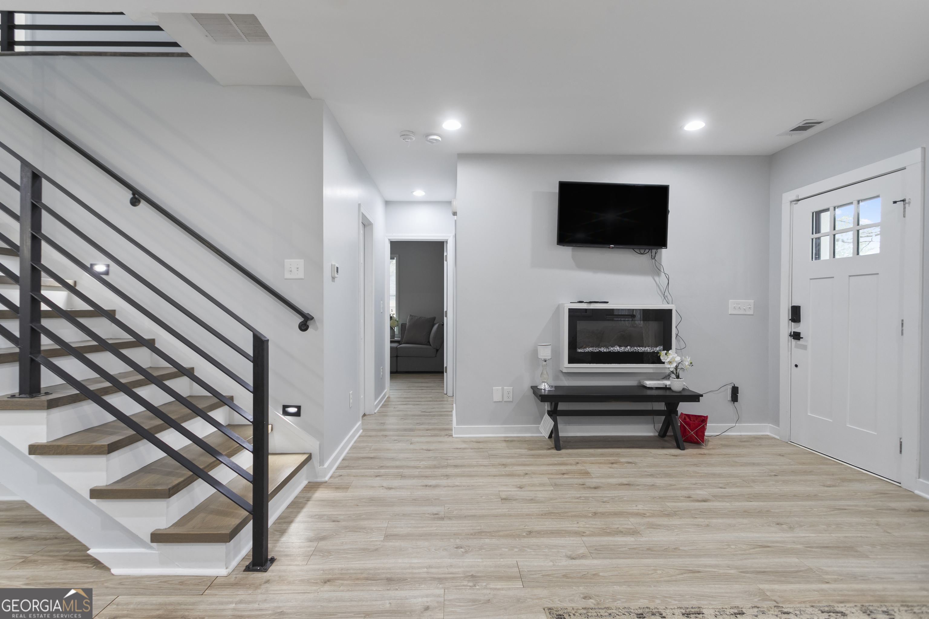 1350 Elizabeth Avenue SW Atlanta GA 30310