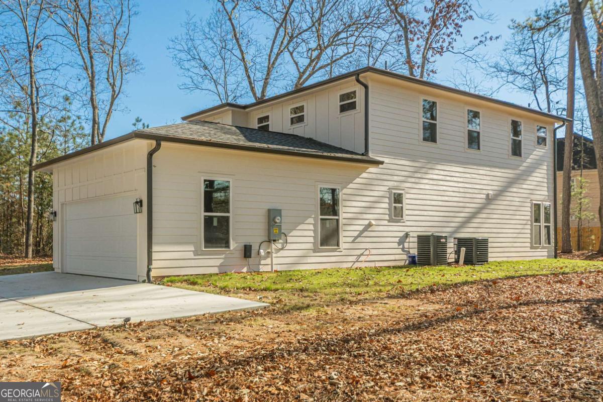 5249 Moon Road Powder Springs GA 30127