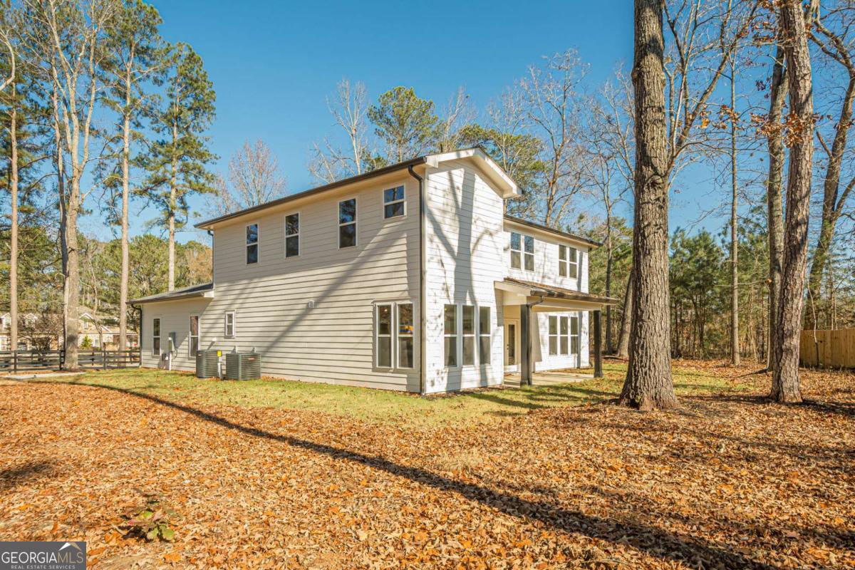 5249 Moon Road Powder Springs GA 30127