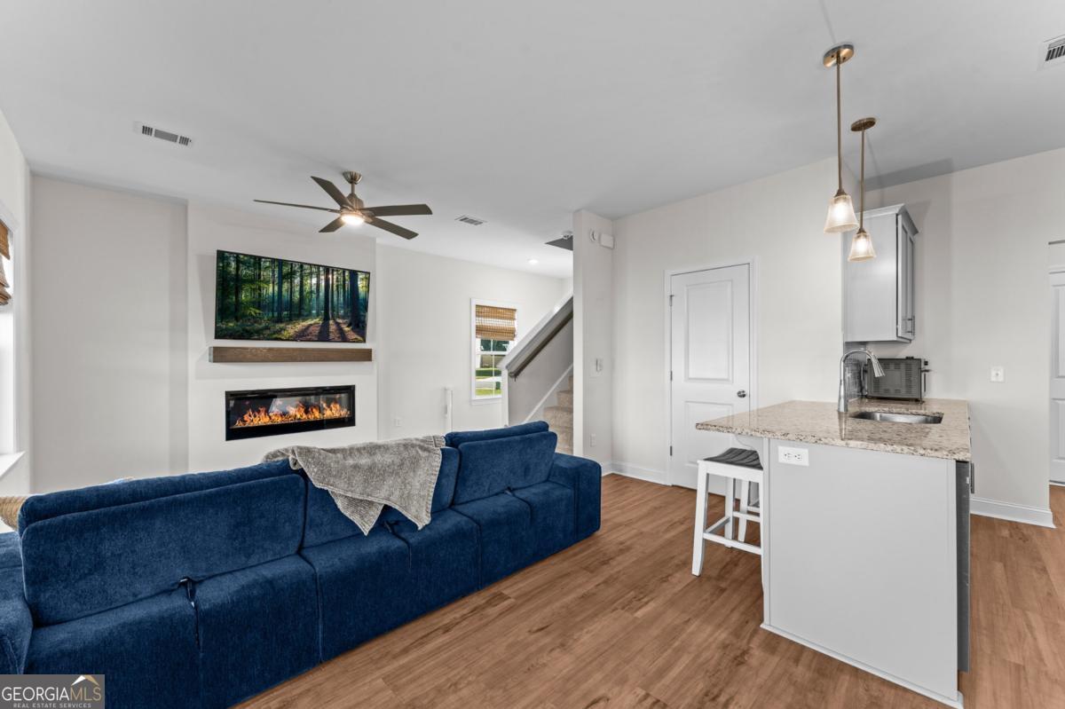 52 Buckingham Drive Midway GA 31320