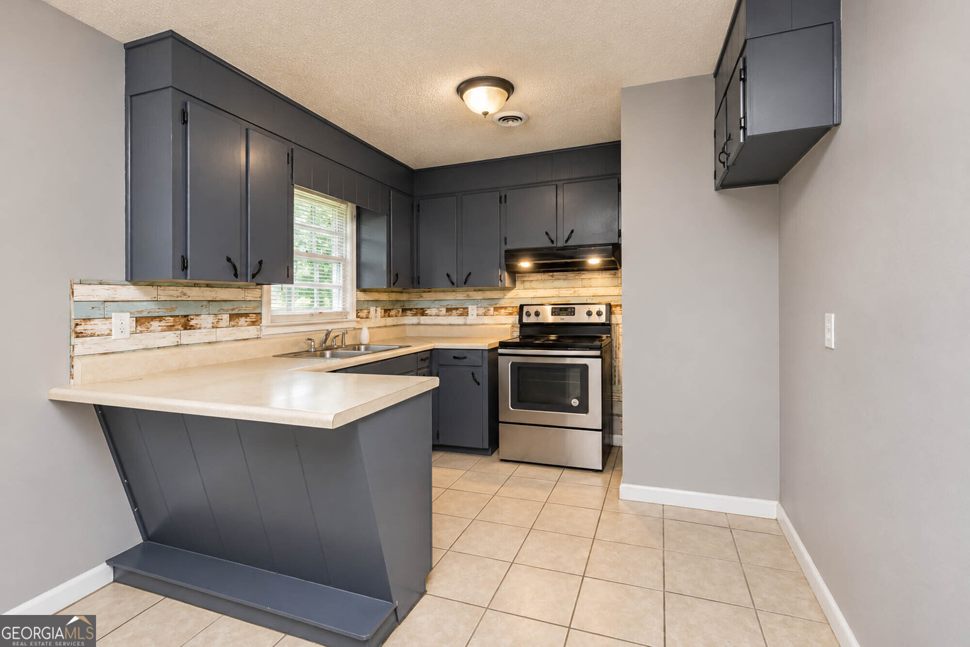 101 Magnolia Avenue Warner Robins GA 31093