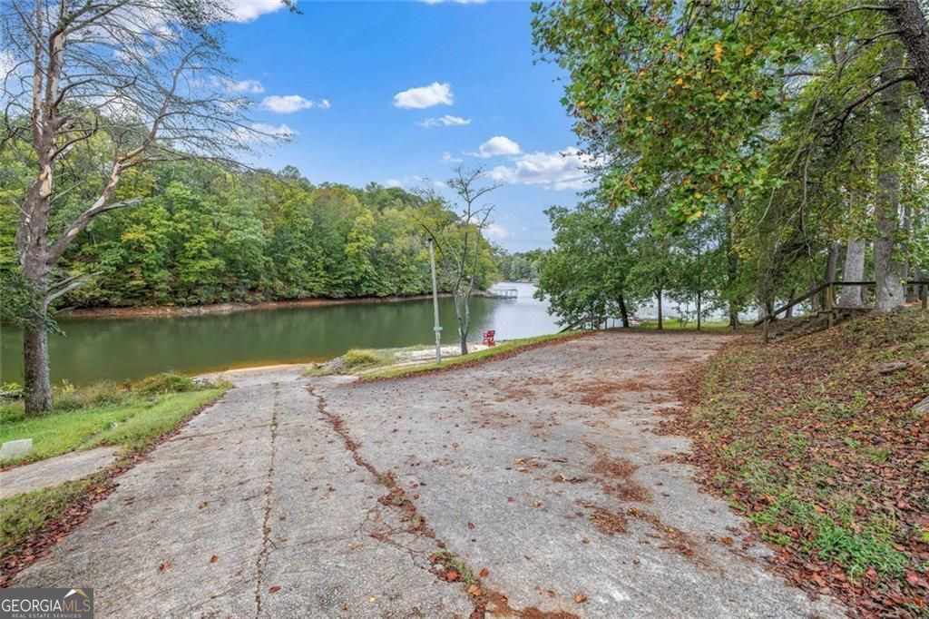 5535 Mount Shores Circle Gainesville GA 30506