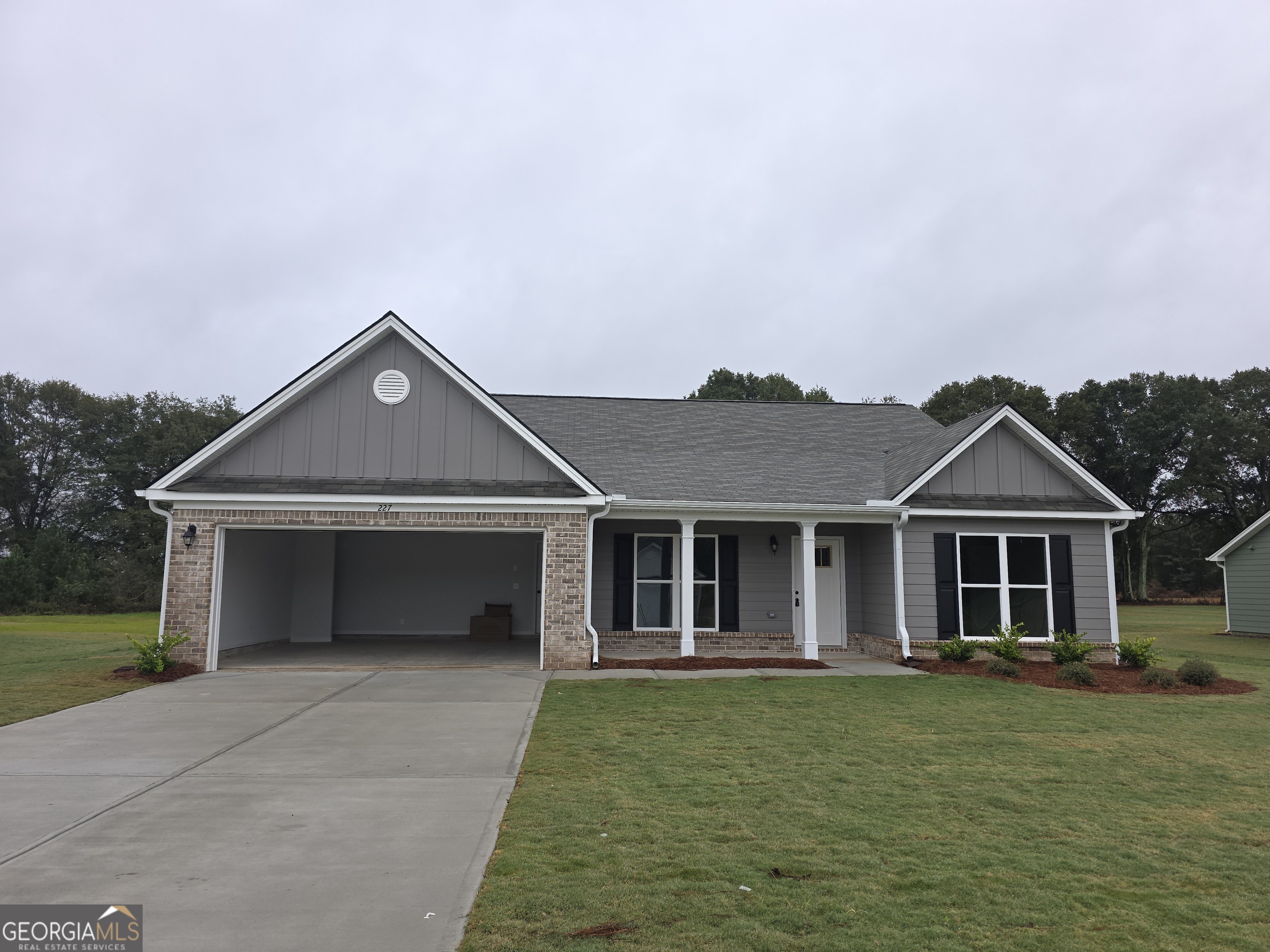 227 Dove Field Drive Statham GA 30666