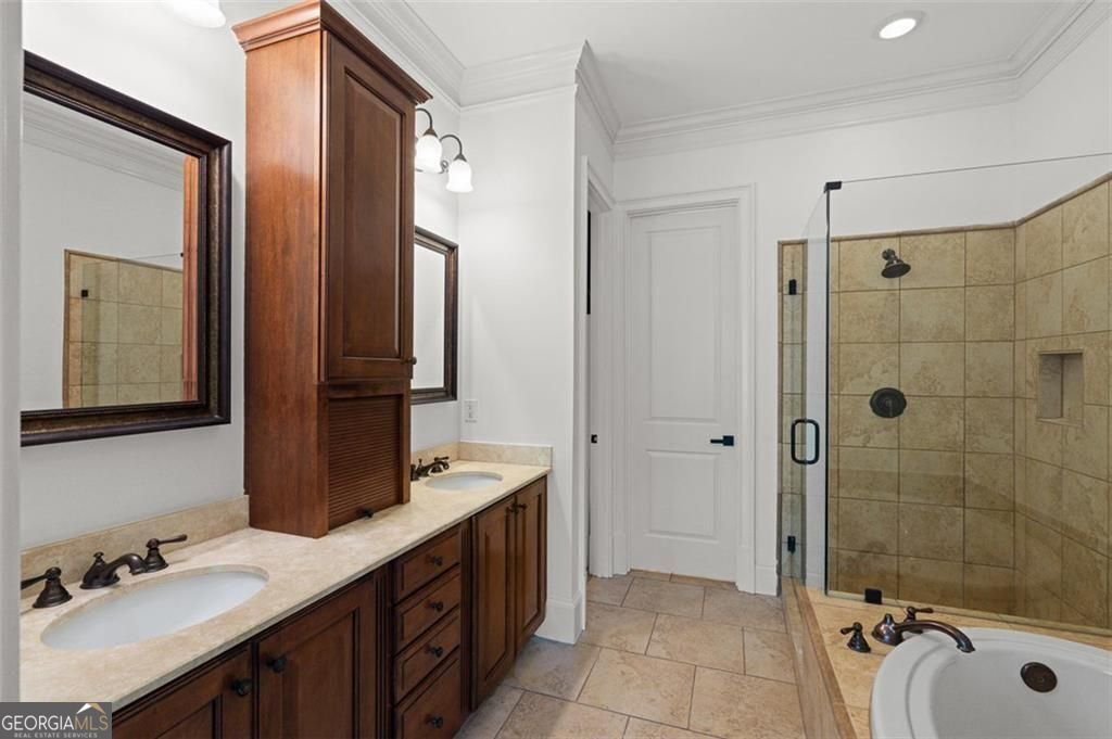 3045 Stone Gate Drive Atlanta GA 30324