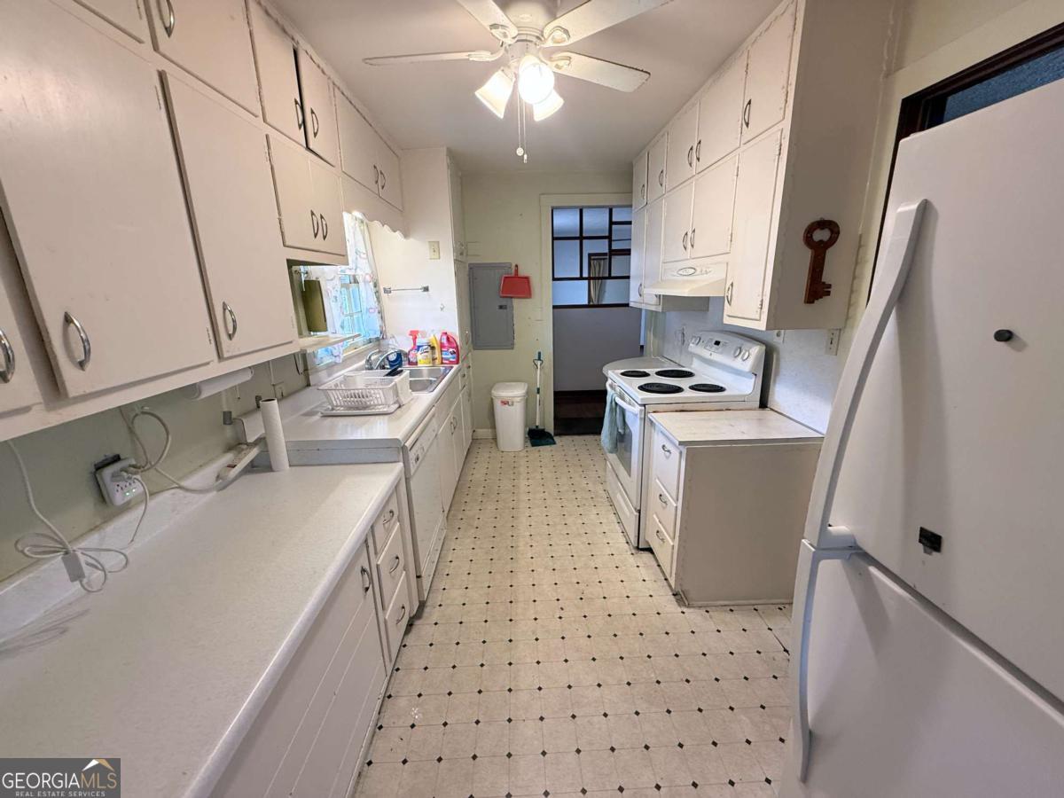 1847 Derrill Drive Decatur GA 30032