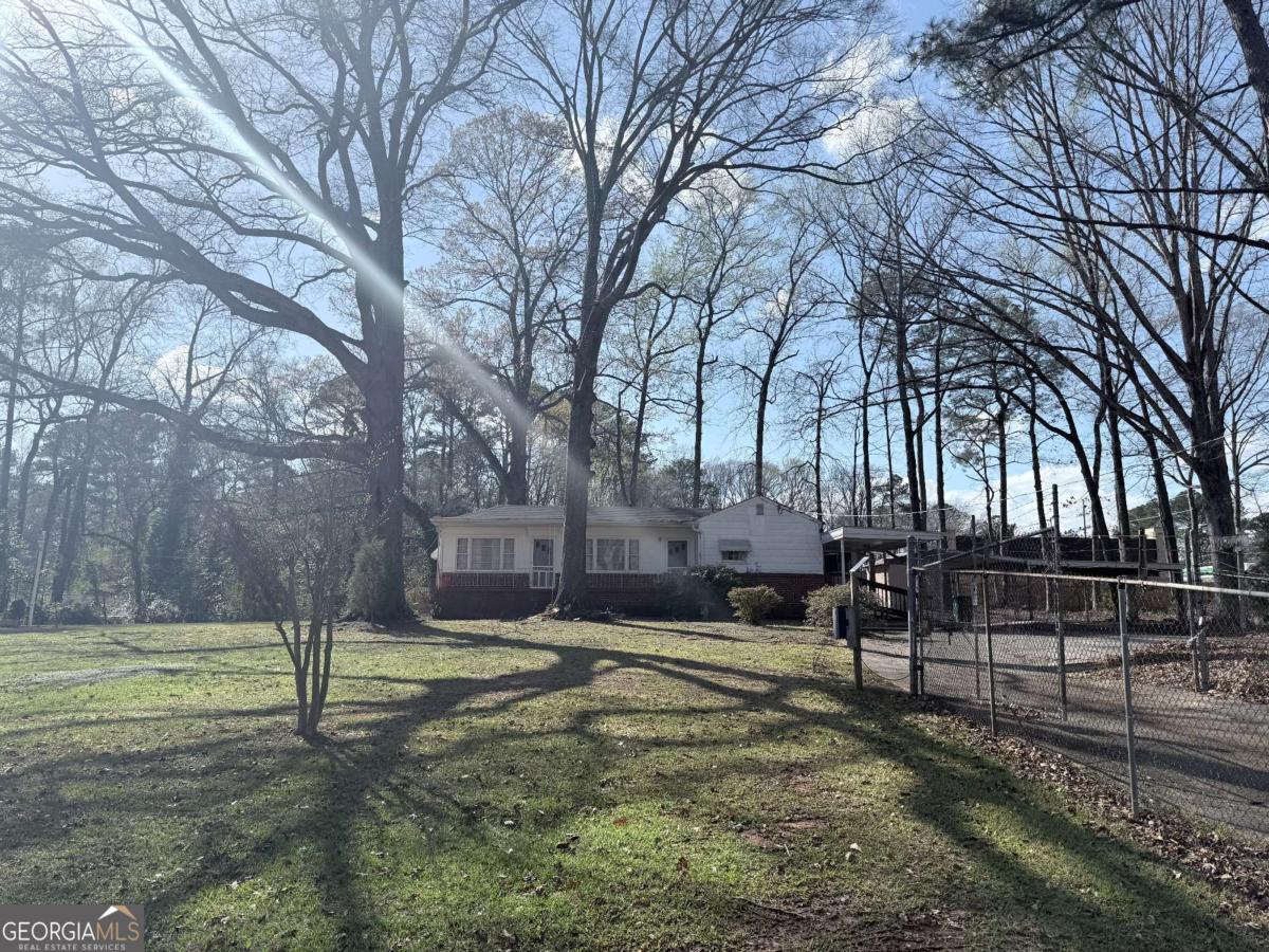 1847 Derrill Drive Decatur GA 30032