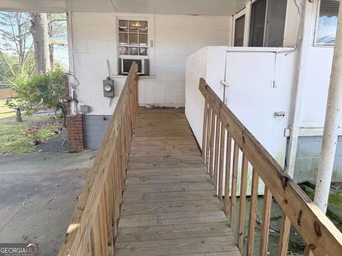 1847 Derrill Drive Decatur GA 30032