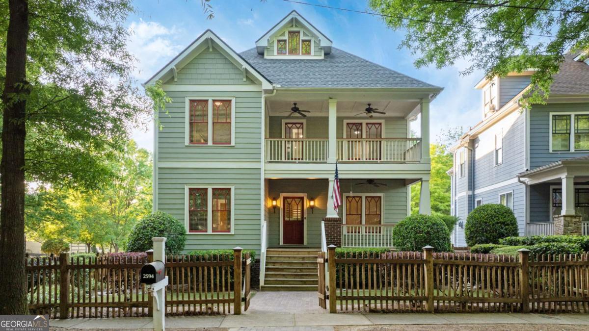 2594 Old Roswell Road SE Smyrna GA 30080