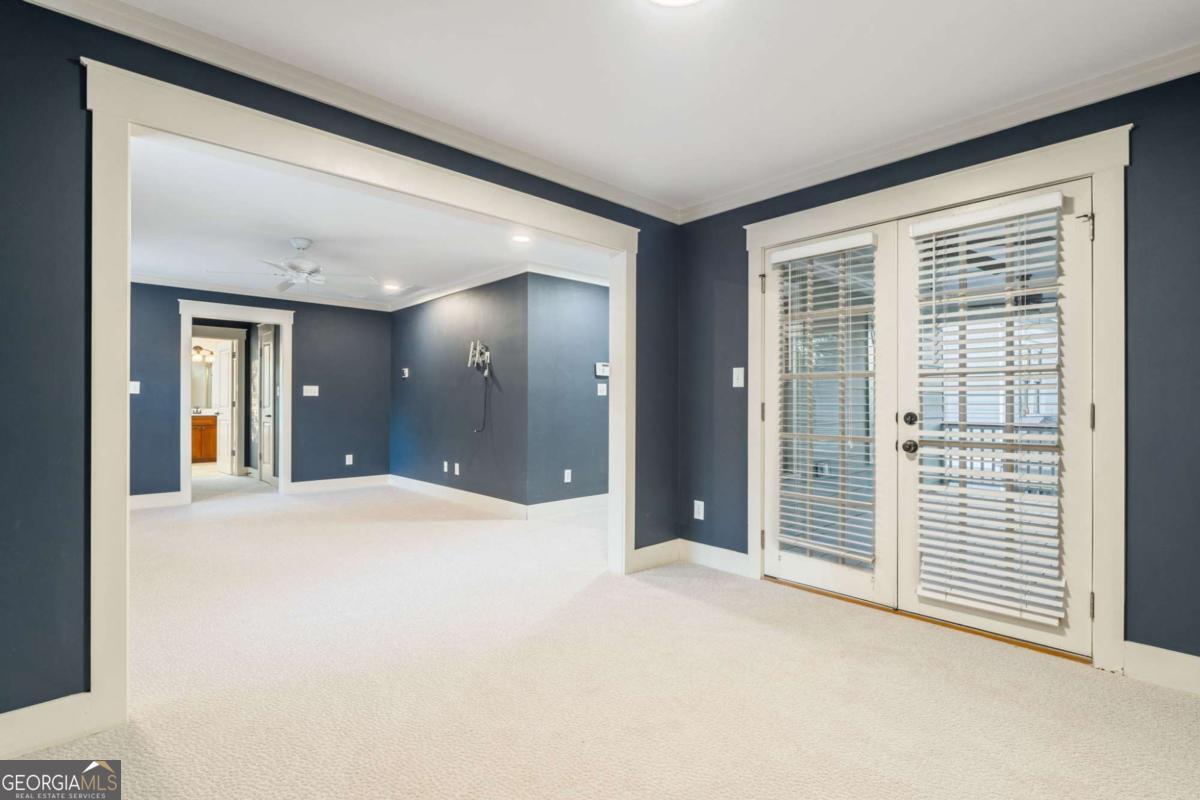 2594 Old Roswell Road SE Smyrna GA 30080