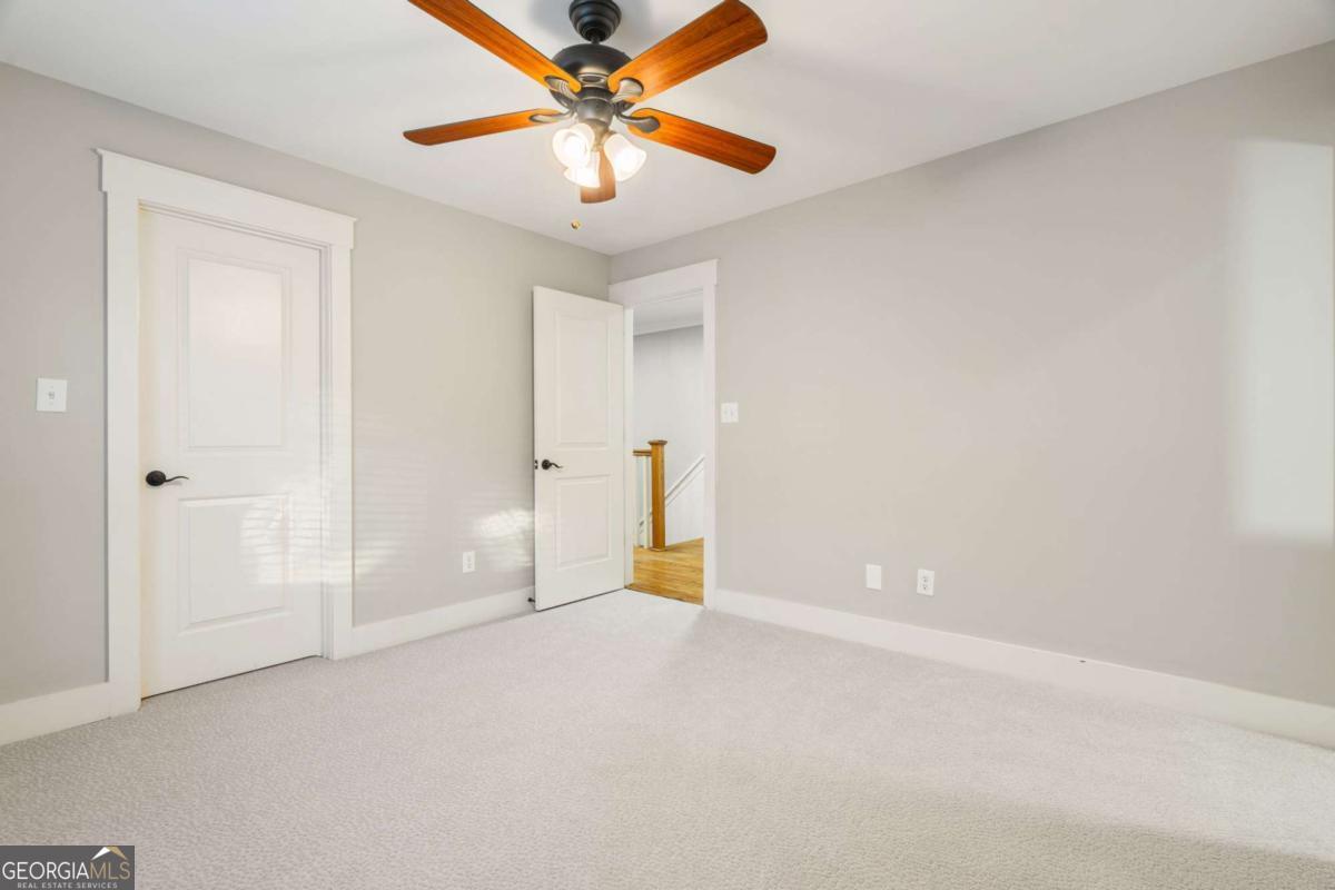2594 Old Roswell Road SE Smyrna GA 30080