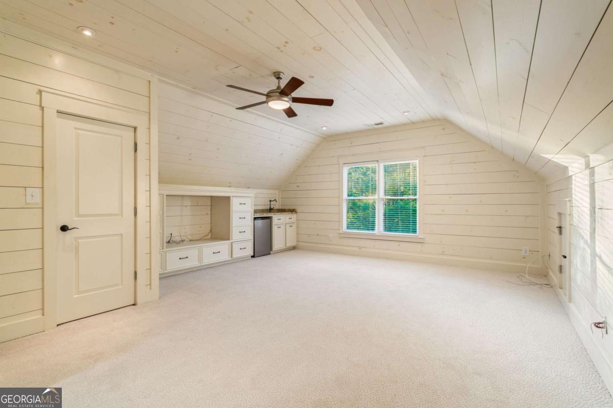 2594 Old Roswell Road SE Smyrna GA 30080