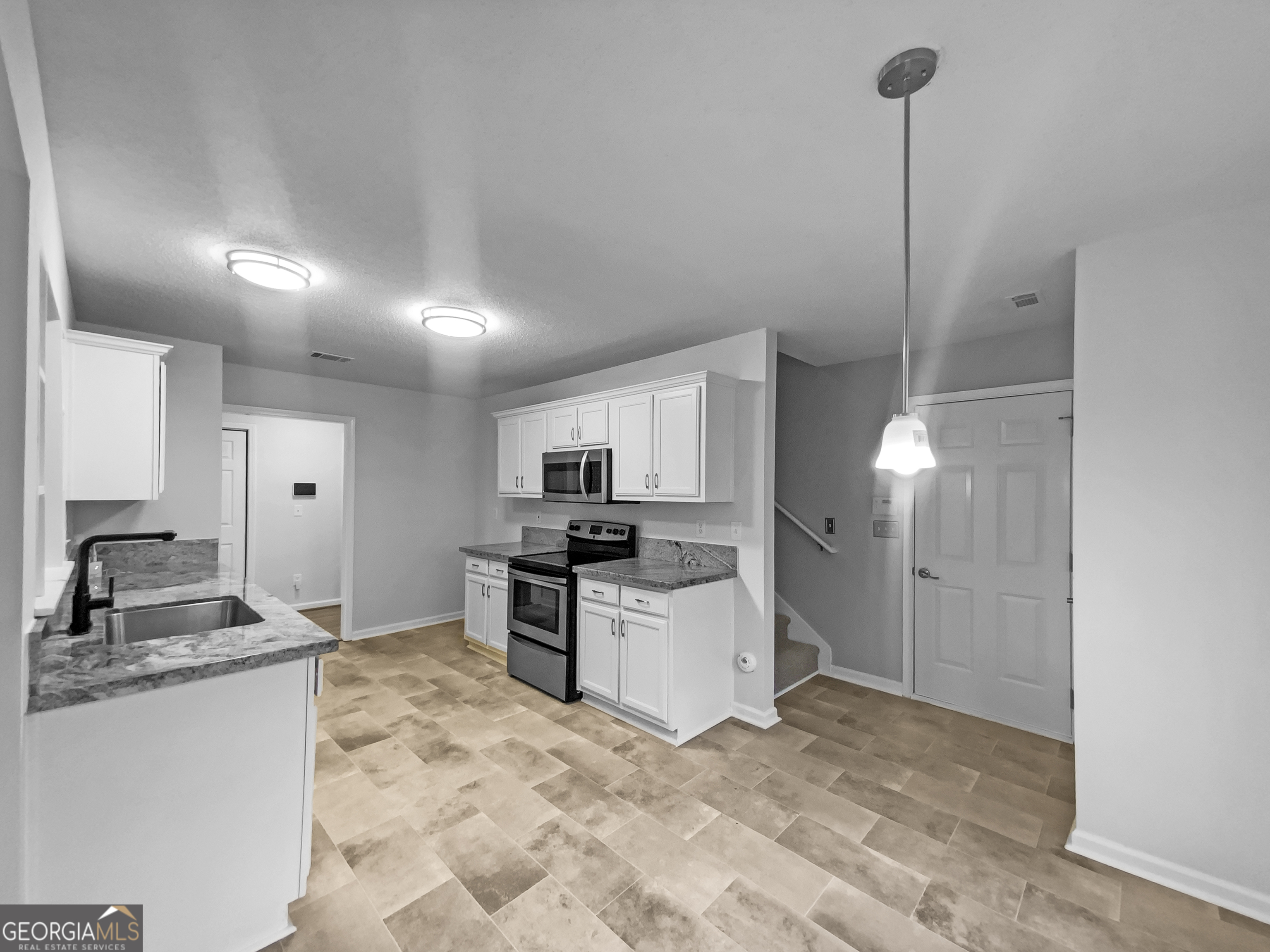 5806 Waggoner Court Rex GA 30273