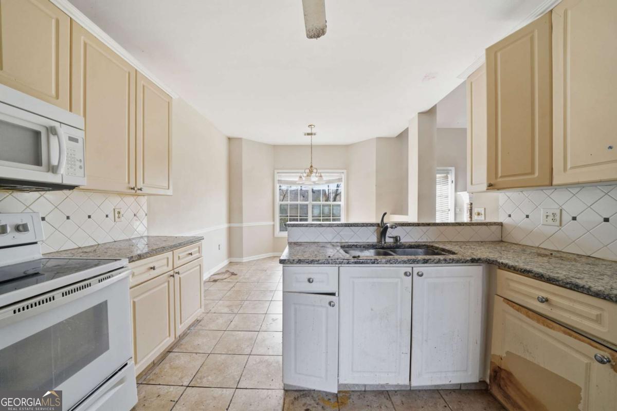 2333 Ettas Circle SE Conyers GA 30013