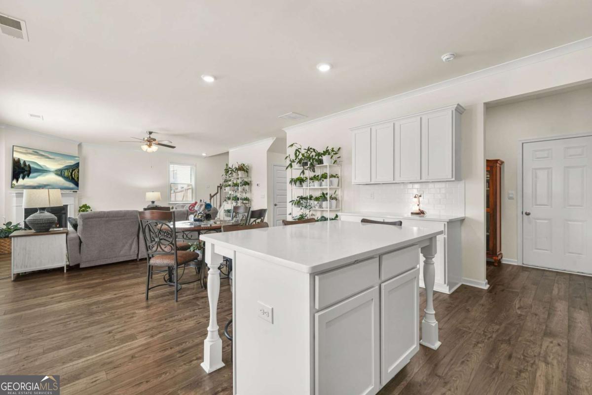 458 Blue Juniper Circle Loganville GA 30052