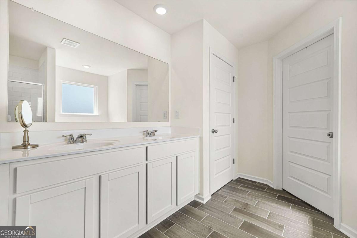 458 Blue Juniper Circle Loganville GA 30052