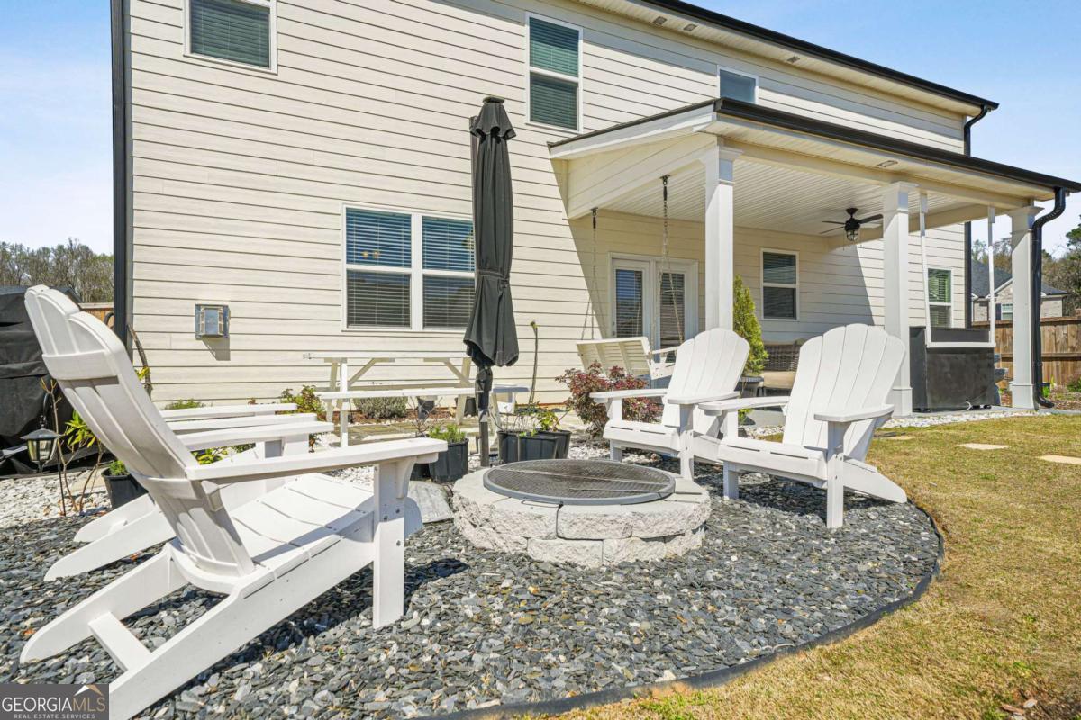 458 Blue Juniper Circle Loganville GA 30052