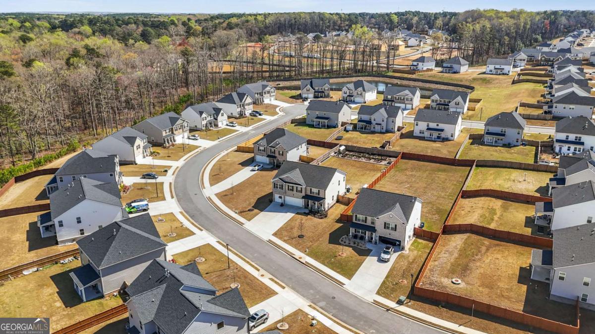 458 Blue Juniper Circle Loganville GA 30052