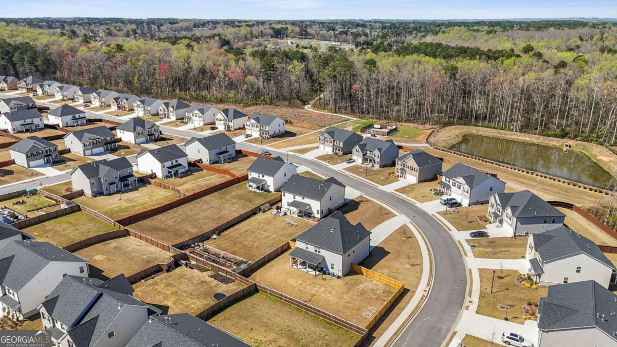 458 Blue Juniper Circle Loganville GA 30052