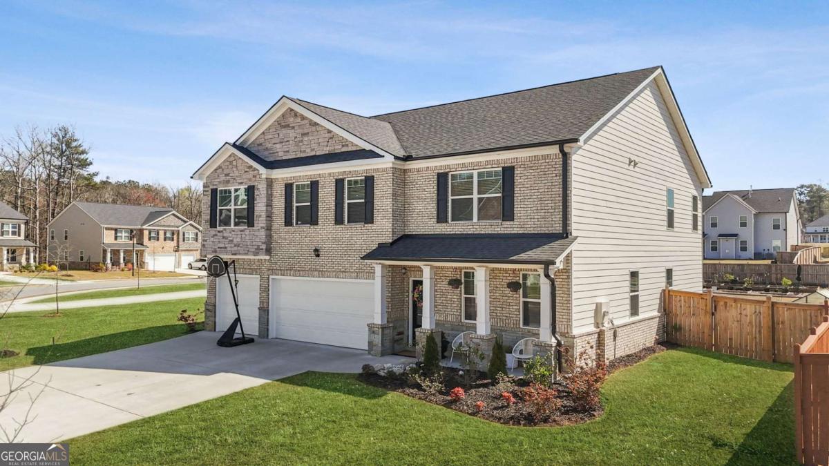 458 Blue Juniper Circle Loganville GA 30052