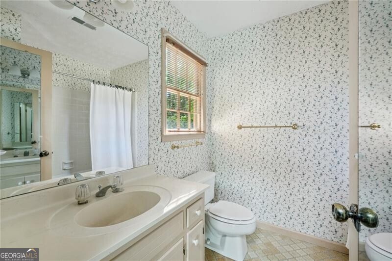 5895 Greenbrier Road Atlanta GA 30328