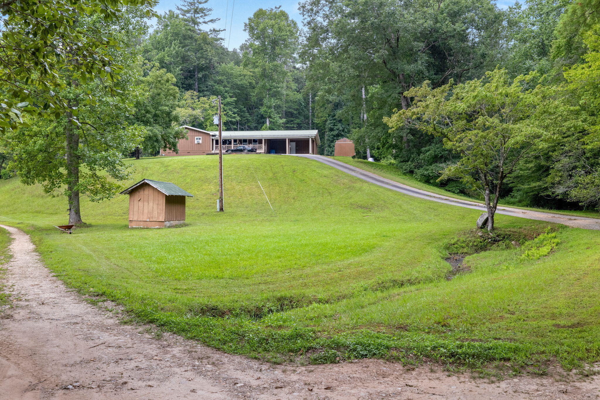 703 Odis Barron Road Clarkesville GA 30523