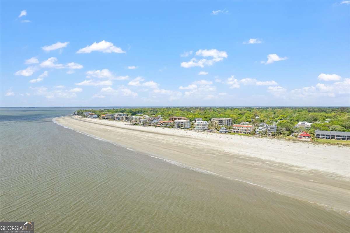 1028 Beachview Drive St. Simons Island GA 31522