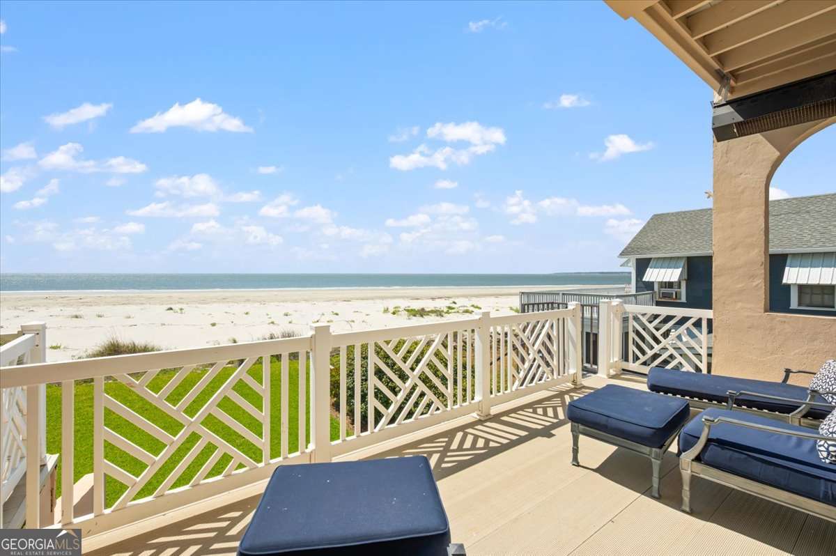 1028 Beachview Drive St. Simons Island GA 31522