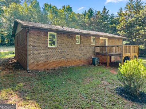 937 Sam Craven Road Cleveland GA 30528